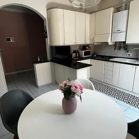 B&be's Apartment